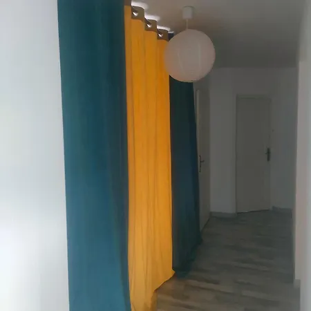 Cosy Couette-café Viry-Noureuil