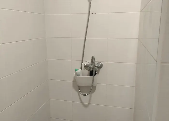 Longere Cosy Parking Prive Cuisine Nocleg ze śniadaniem